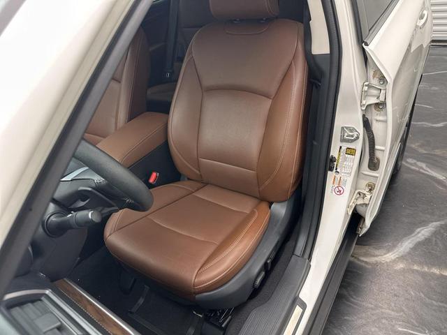 Photo of 2018 Crystal White Pearl Subaru Outback
