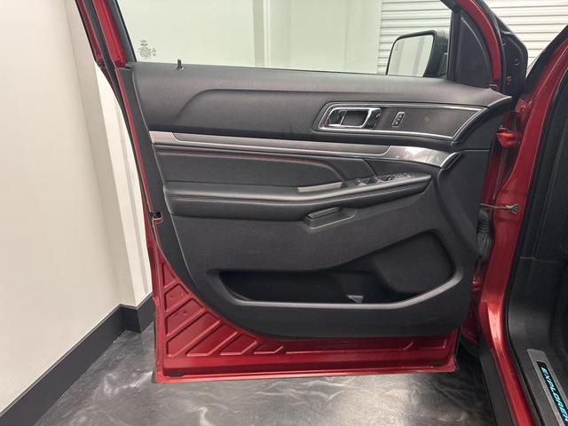 Photo of 2019 Ruby Red Metallic Ford Explorer