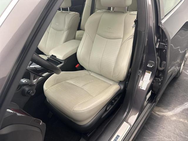 Photo of 2013 Storm Front Gray INFINITI M37x