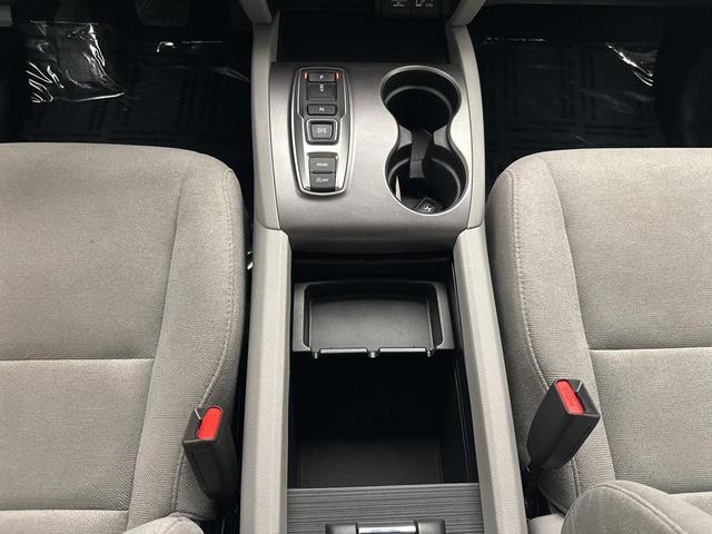 Photo of 2021 Modern Steel Metallic Honda Pilot