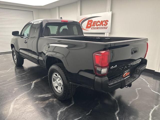 Photo of 2021 Midnight Black Metallic Toyota Tacoma