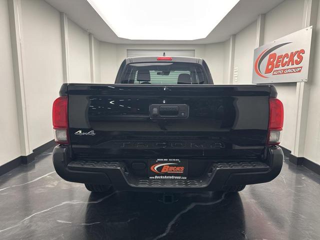 Photo of 2021 Midnight Black Metallic Toyota Tacoma