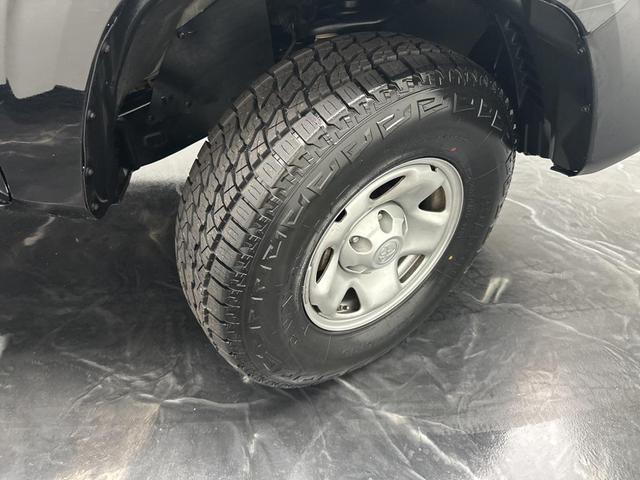 Photo of 2021 Midnight Black Metallic Toyota Tacoma