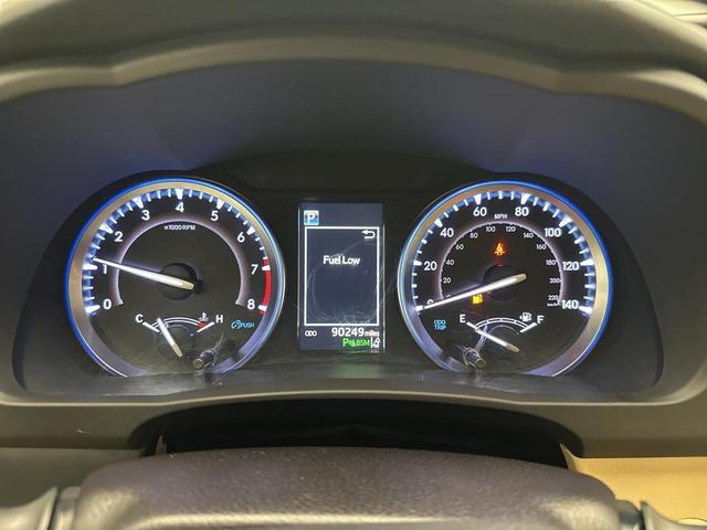 Photo of 2019 Maroon Toyota Highlander