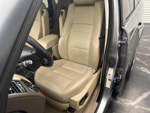 Photo of 2013 Orkney Gray Land Rover Range Rover Sport