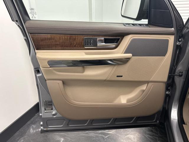 Photo of 2013 Orkney Gray Land Rover Range Rover Sport