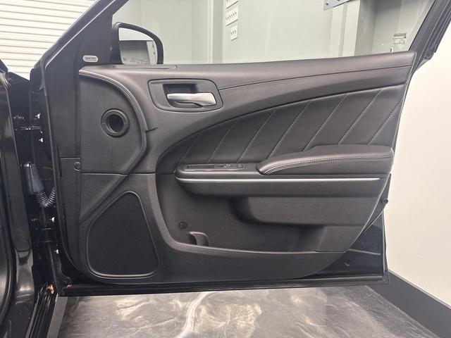Photo of 2021 Pitch Black Clearcoat Dodge Charger