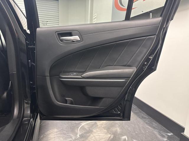 Photo of 2021 Pitch Black Clearcoat Dodge Charger