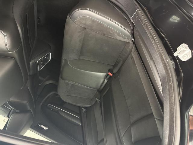 Photo of 2021 Pitch Black Clearcoat Dodge Charger