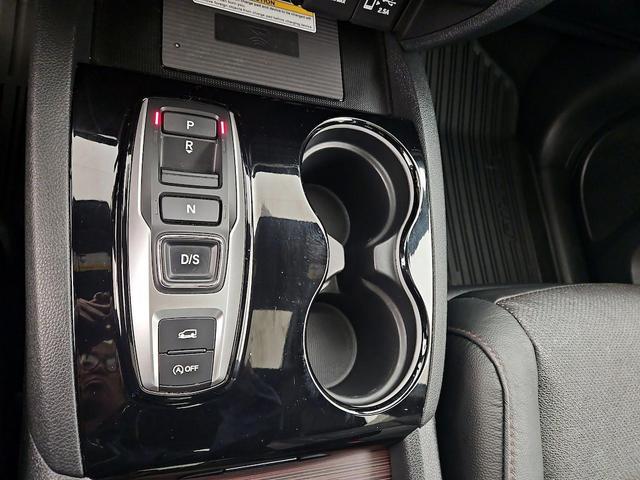 Photo of 2021 Black Honda Pilot
