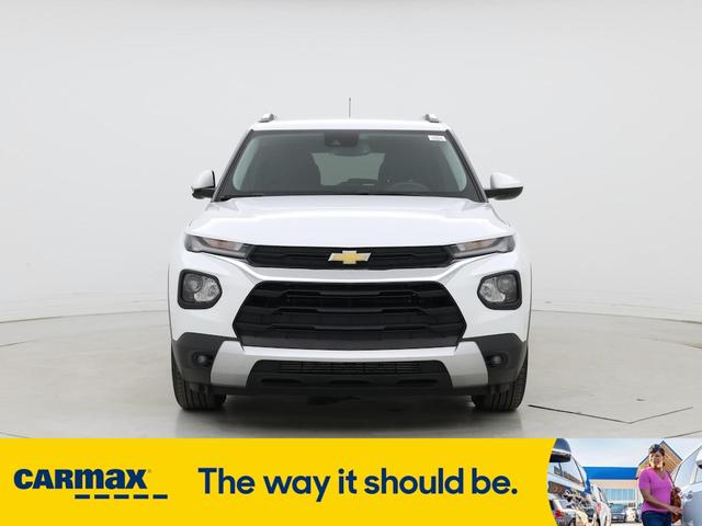 Photo of 2021 White Chevrolet Trailblazer