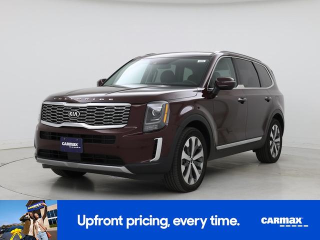 Photo of 2020 Burgundy Kia Telluride