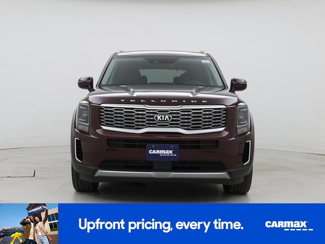 Photo of 2020 Burgundy Kia Telluride