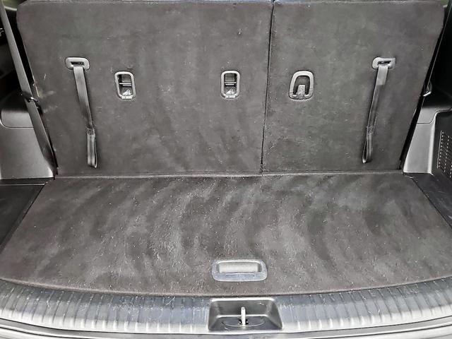 Photo of 2020 Green Kia Telluride