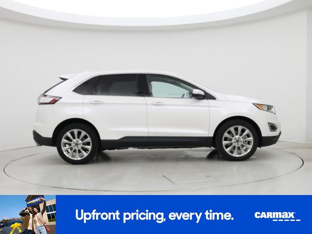 Photo of 2018 White Ford Edge