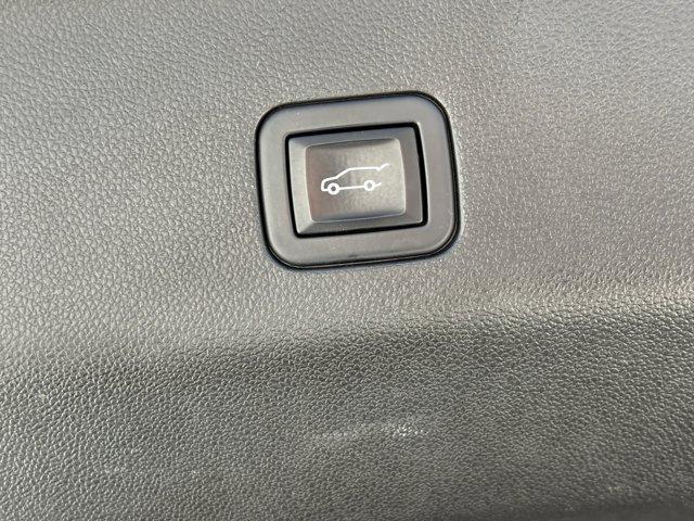 Photo of 2022 Black Chevrolet Tahoe