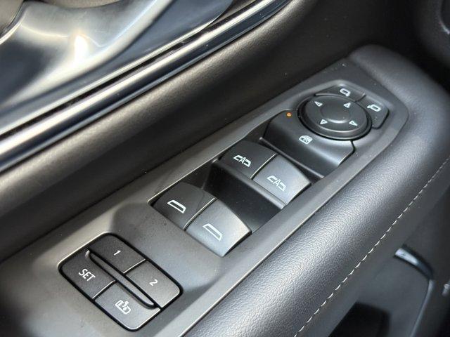 Photo of 2022 Black Chevrolet Tahoe