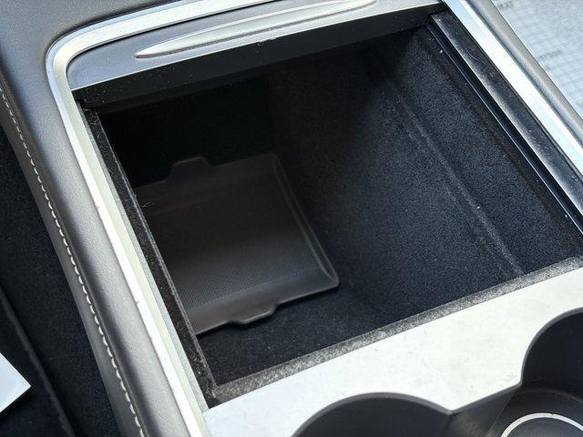 Photo of 2022 Gray Tesla Model Y