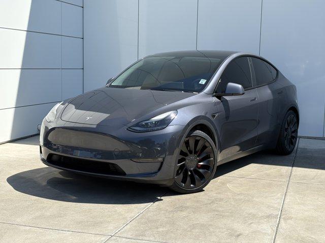 Photo of 2022 Gray Tesla Model Y