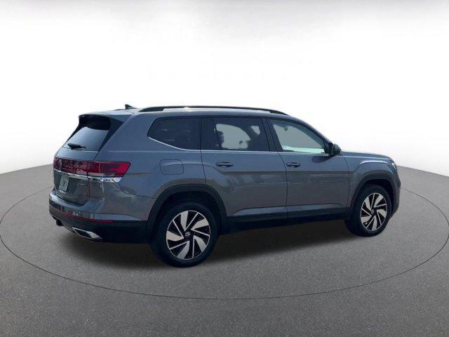 Photo of 2024 Platinum Gray Metallic Volkswagen Atlas