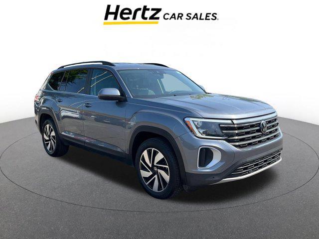 Photo of 2024 Platinum Gray Metallic Volkswagen Atlas