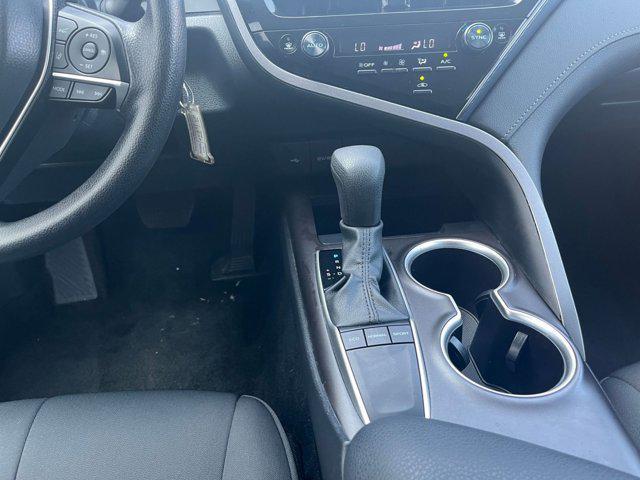 Photo of 2024 Ice Cap Toyota Camry