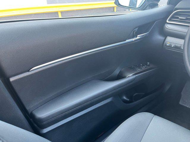 Photo of 2024 Ice Cap Toyota Camry