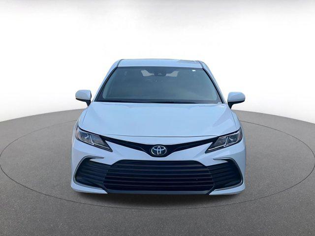 Photo of 2024 Ice Cap Toyota Camry