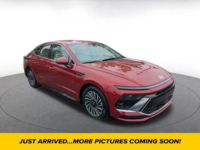 2024 Hyundai Sonata Hybrid