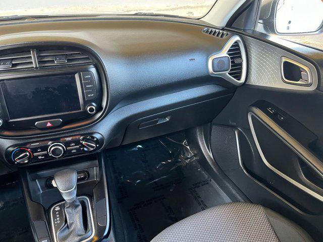 Photo of 2024 Steel Gray Kia Soul