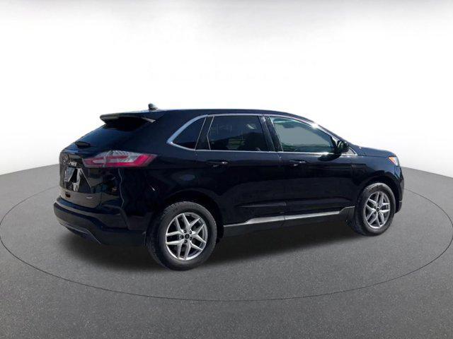 Photo of 2024 Agate Black Metallic Ford Edge
