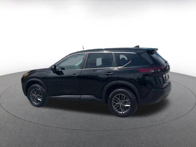 Photo of 2023 Super Black Nissan Rogue