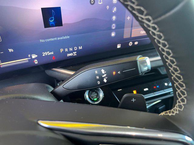 Photo of 2024 Moonstone Gray Metallic Buick Envision