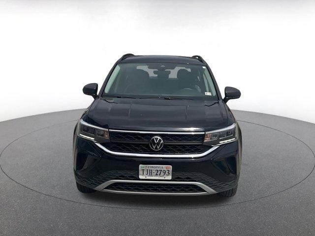 Photo of 2024 Deep Black Pearl Volkswagen Taos