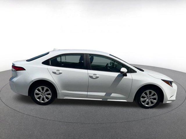 Photo of 2024 Ice Cap Toyota Corolla