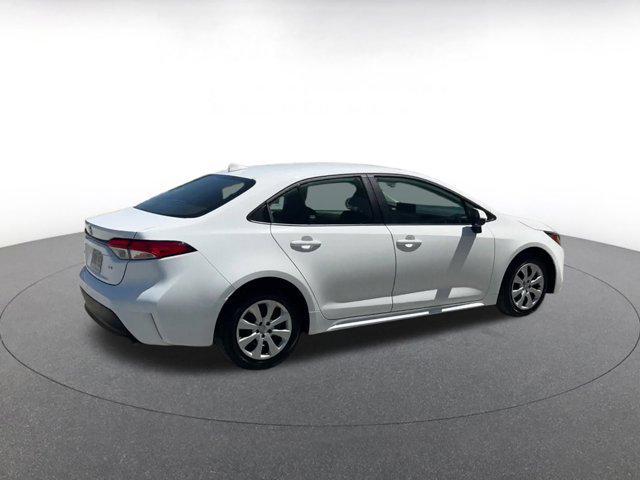 Photo of 2024 Ice Cap Toyota Corolla