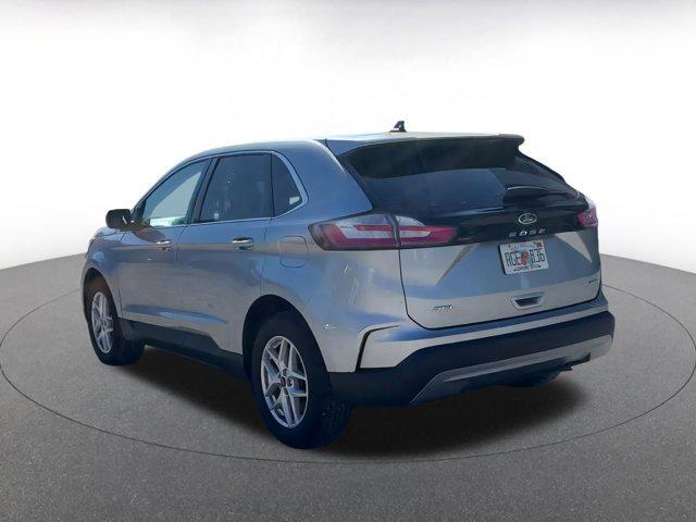 Photo of 2024 Iconic Silver Metallic Ford Edge