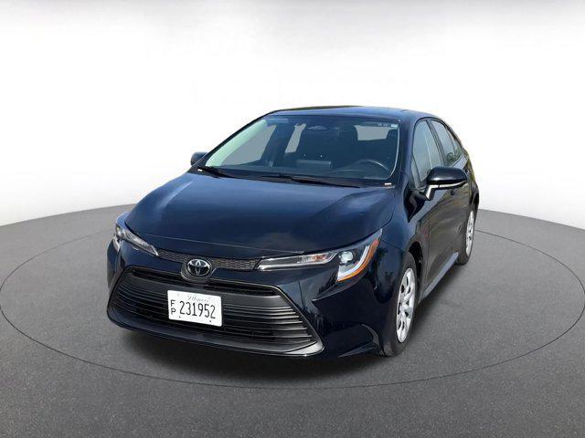 Photo of 2024 Midnight Black Metallic Toyota Corolla