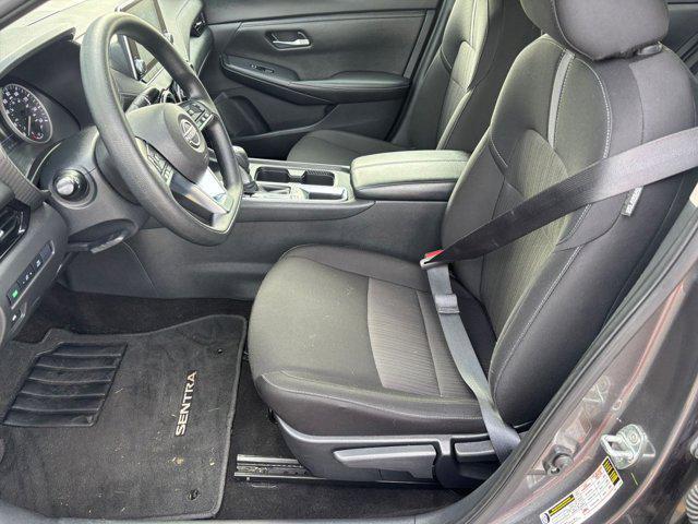 Photo of 2024 Gun Metallic Nissan Sentra