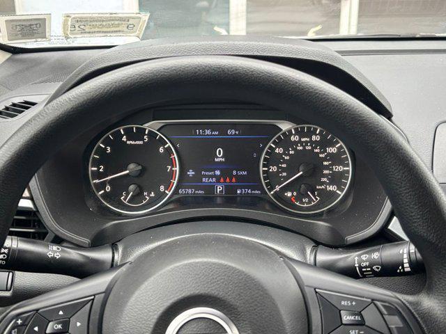 Photo of 2023 Brilliant Silver Metallic Nissan Altima