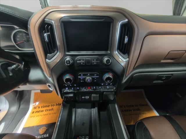 Photo of 2022 Iridescent Pearl Tricoat Chevrolet Silverado 2500