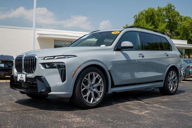 2023 BMW X7