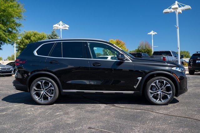 Photo of 2026 Black Sapphire Metallic BMW X5