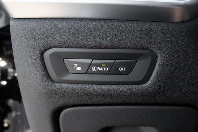Photo of 2026 Black Sapphire Metallic BMW X5