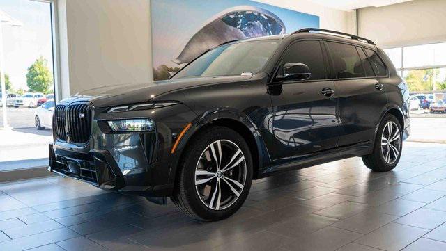 2025 BMW X7