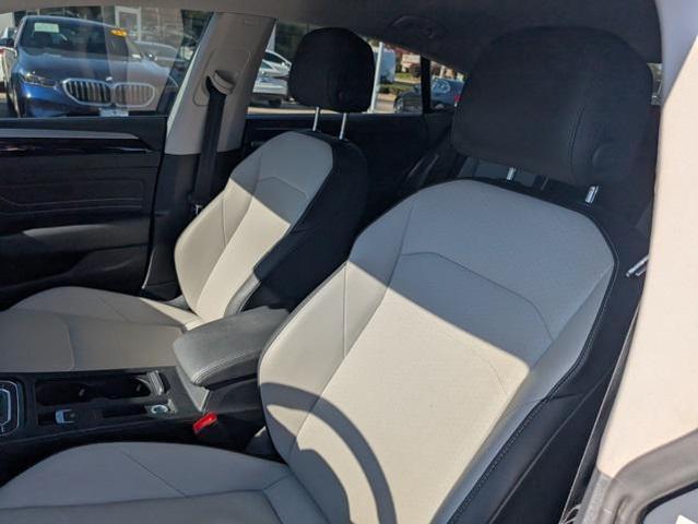 Photo of 2021 Urano Gray Volkswagen Arteon