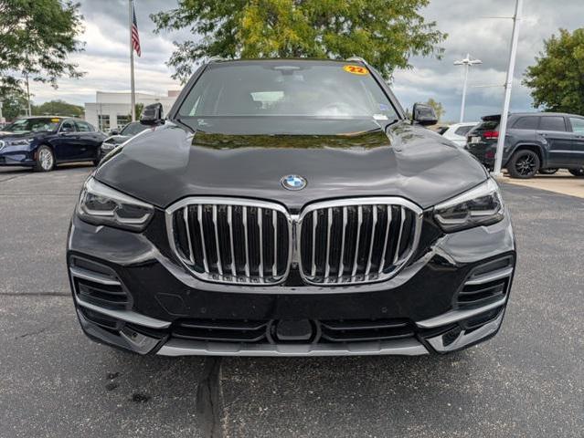 Photo of 2022 Jet Black BMW X5