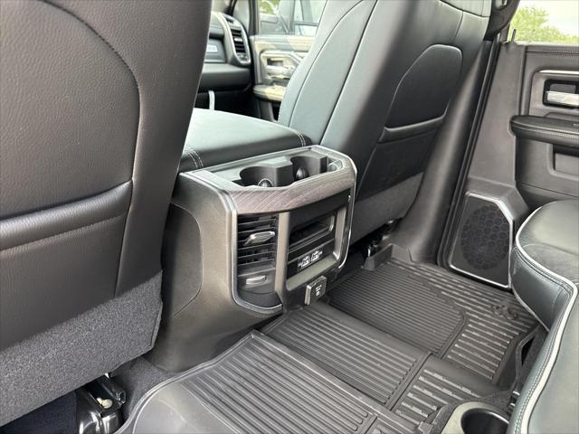 Photo of 2025 Granite Crystal Metallic Clearcoat RAM 2500
