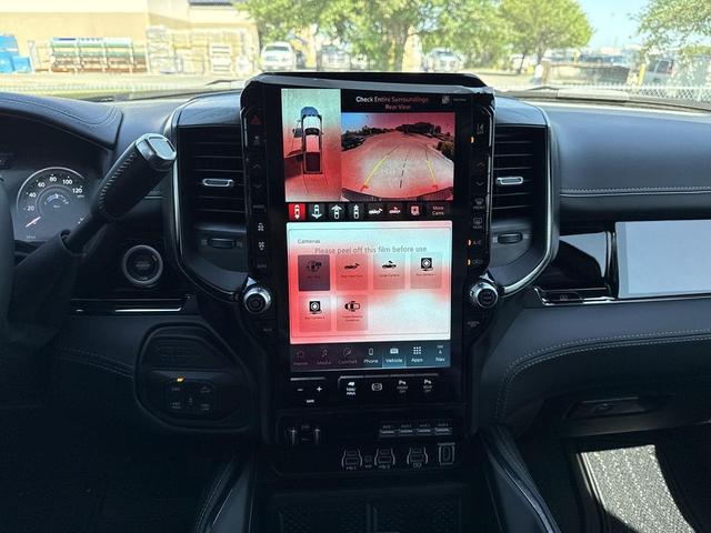 Photo of 2025 Diamond Black Crystal Pearlcoat RAM 2500