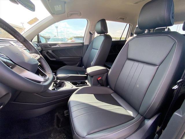 Photo of 2024 Pure White Volkswagen Tiguan